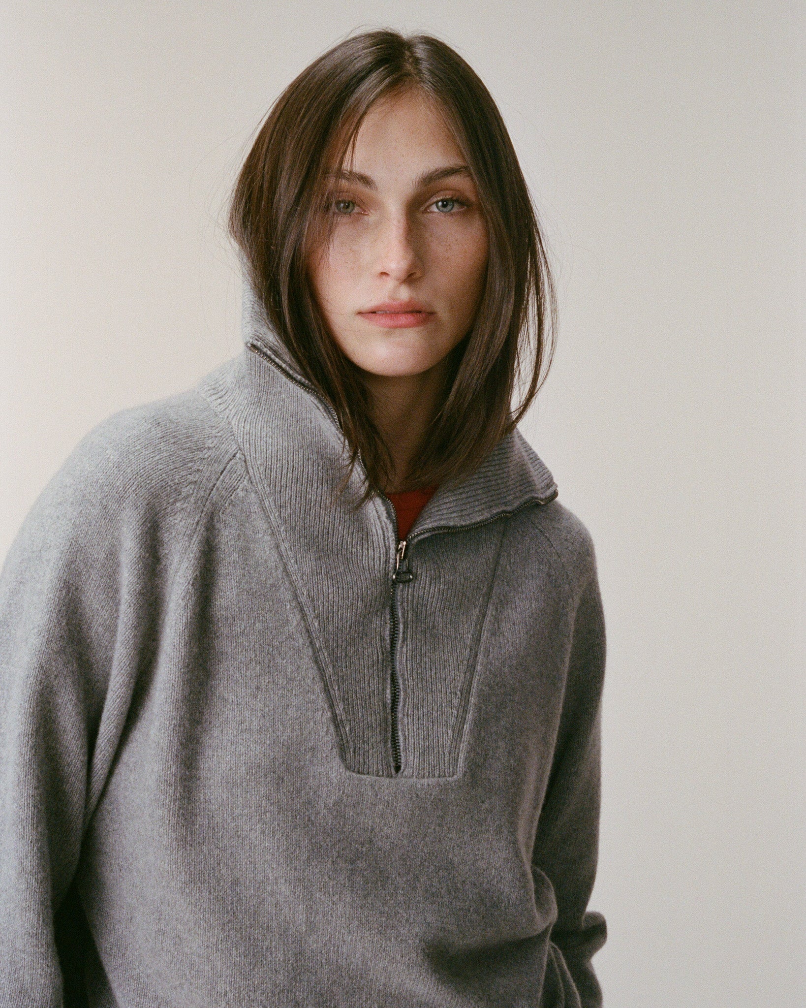 Women's Gray Cashmere Zip collar