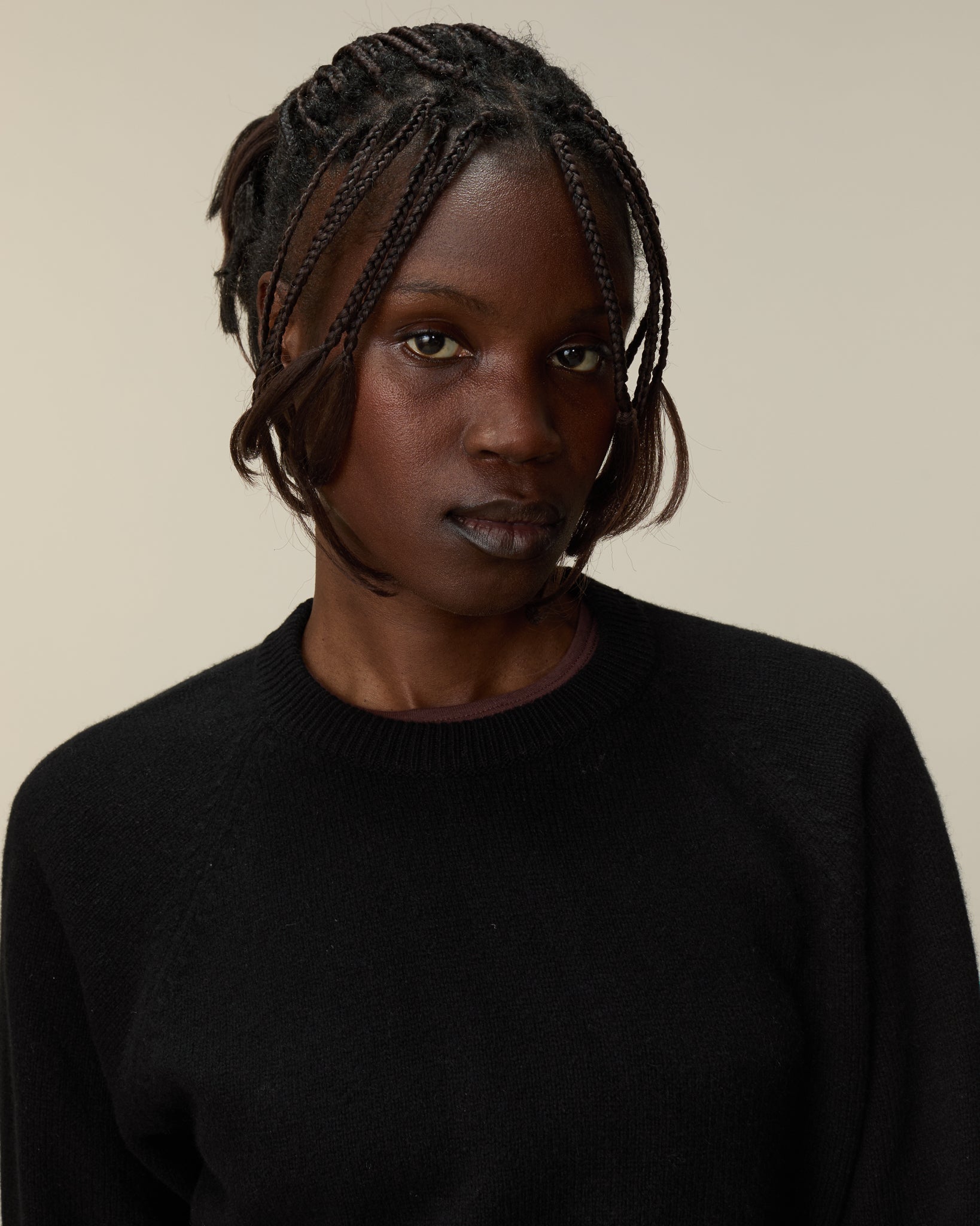 Women's cashmere crewneck sweater in Black