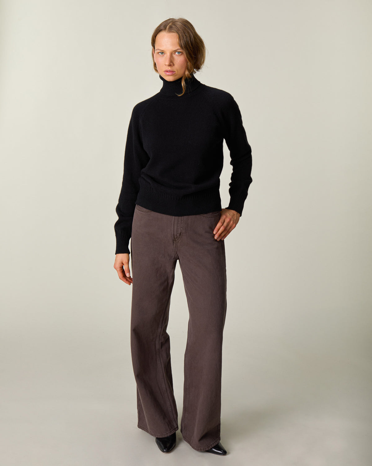 Women's Black Cashmere turtleneck