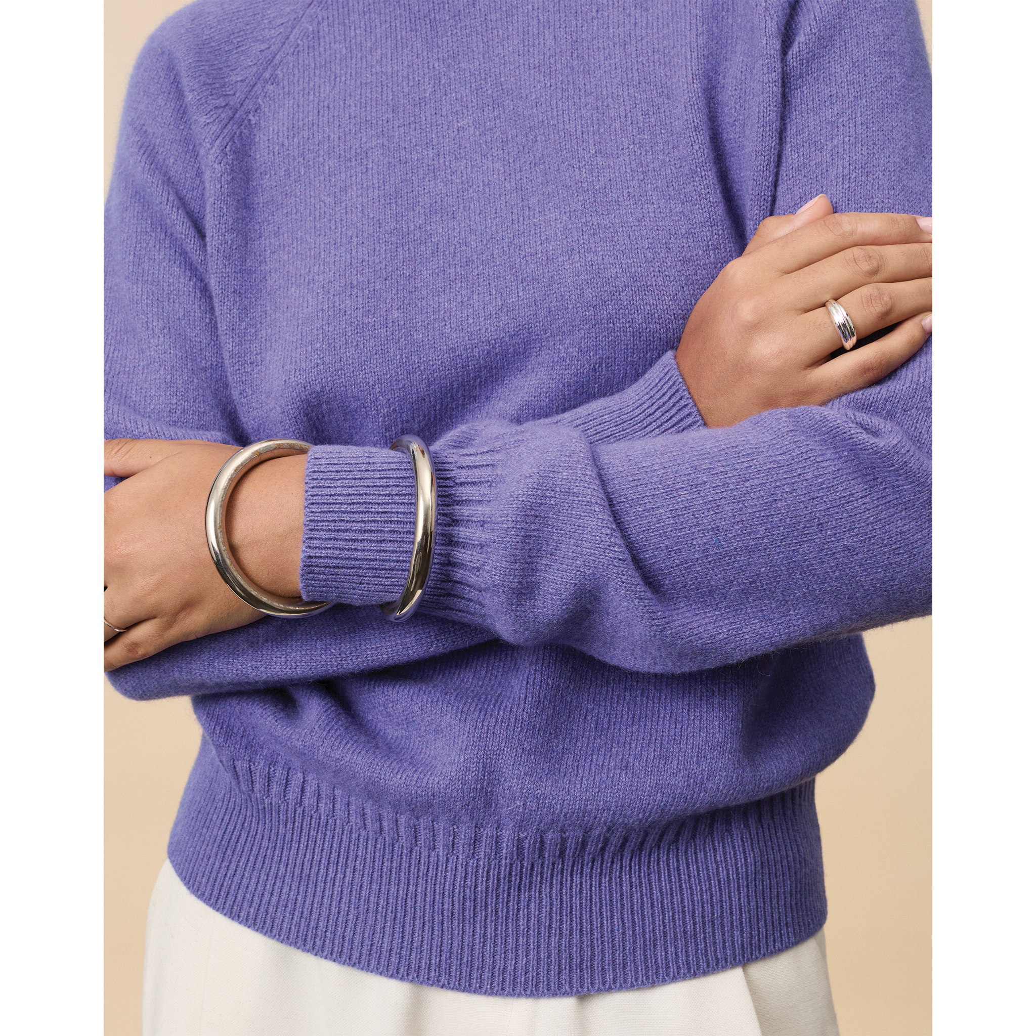 Women's Crewneck cashmere sweater in Purple