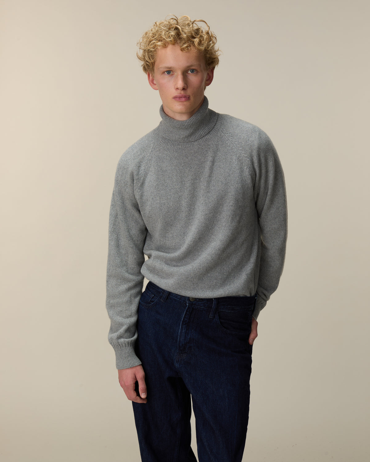Pull Col Roulé Homme En Cachemire - Taille L, Noir, Tricot Fin, Occasion Très Bon état