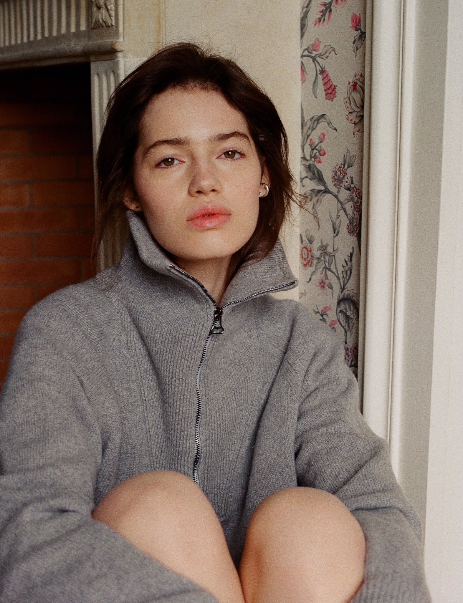 Women's Gray Cashmere Zip collar