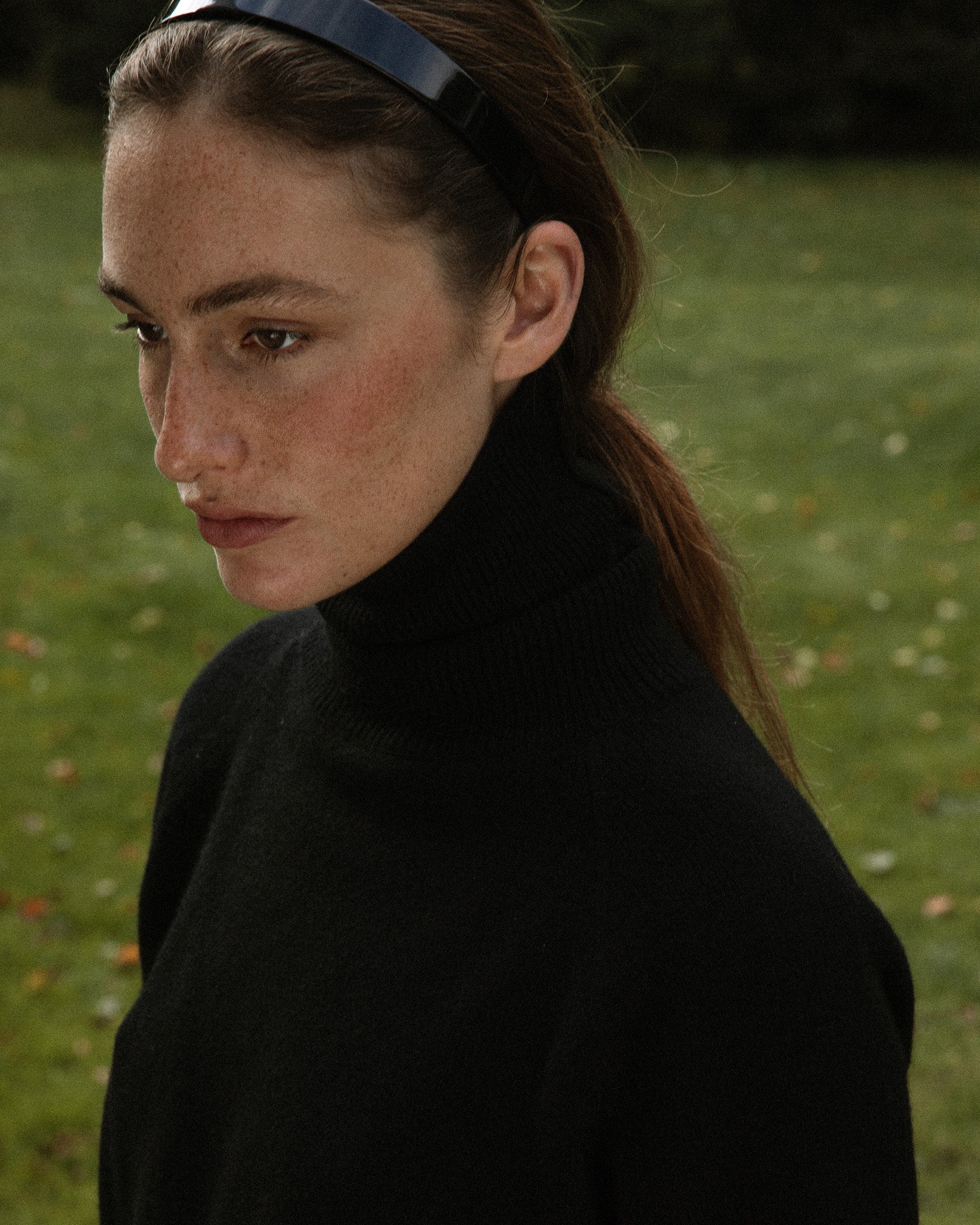 Women's Black Cashmere turtleneck