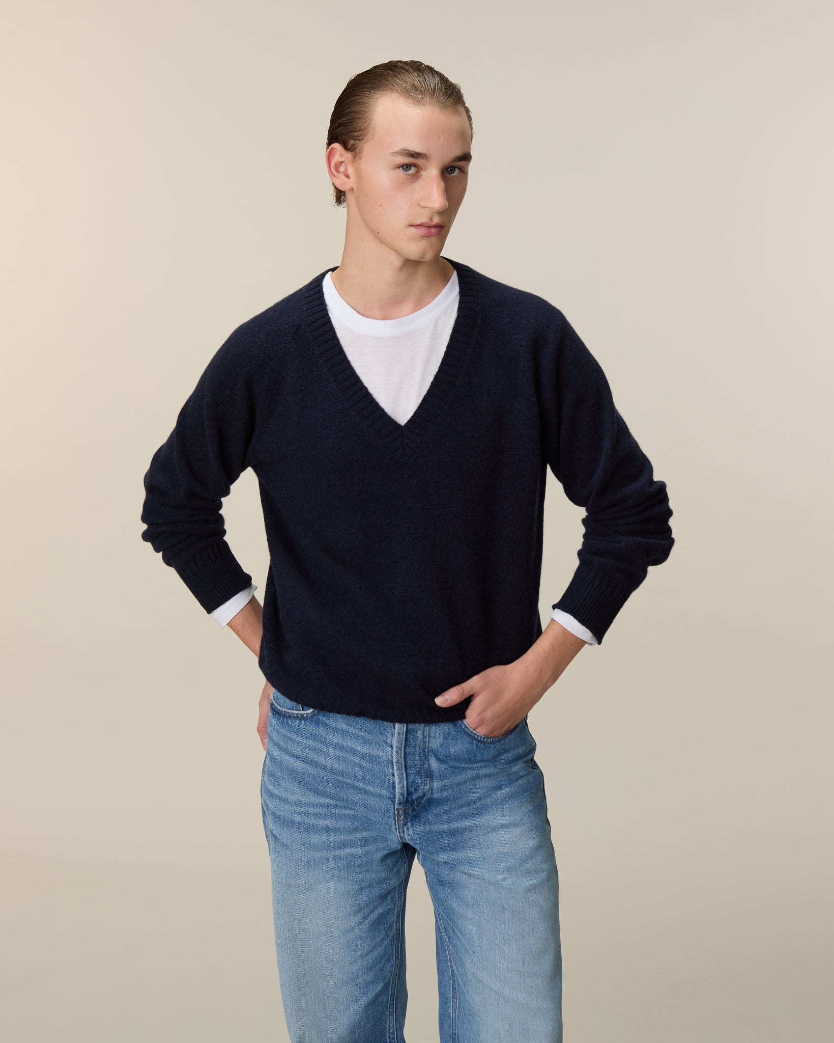Men's Navy V-neck Cashmere