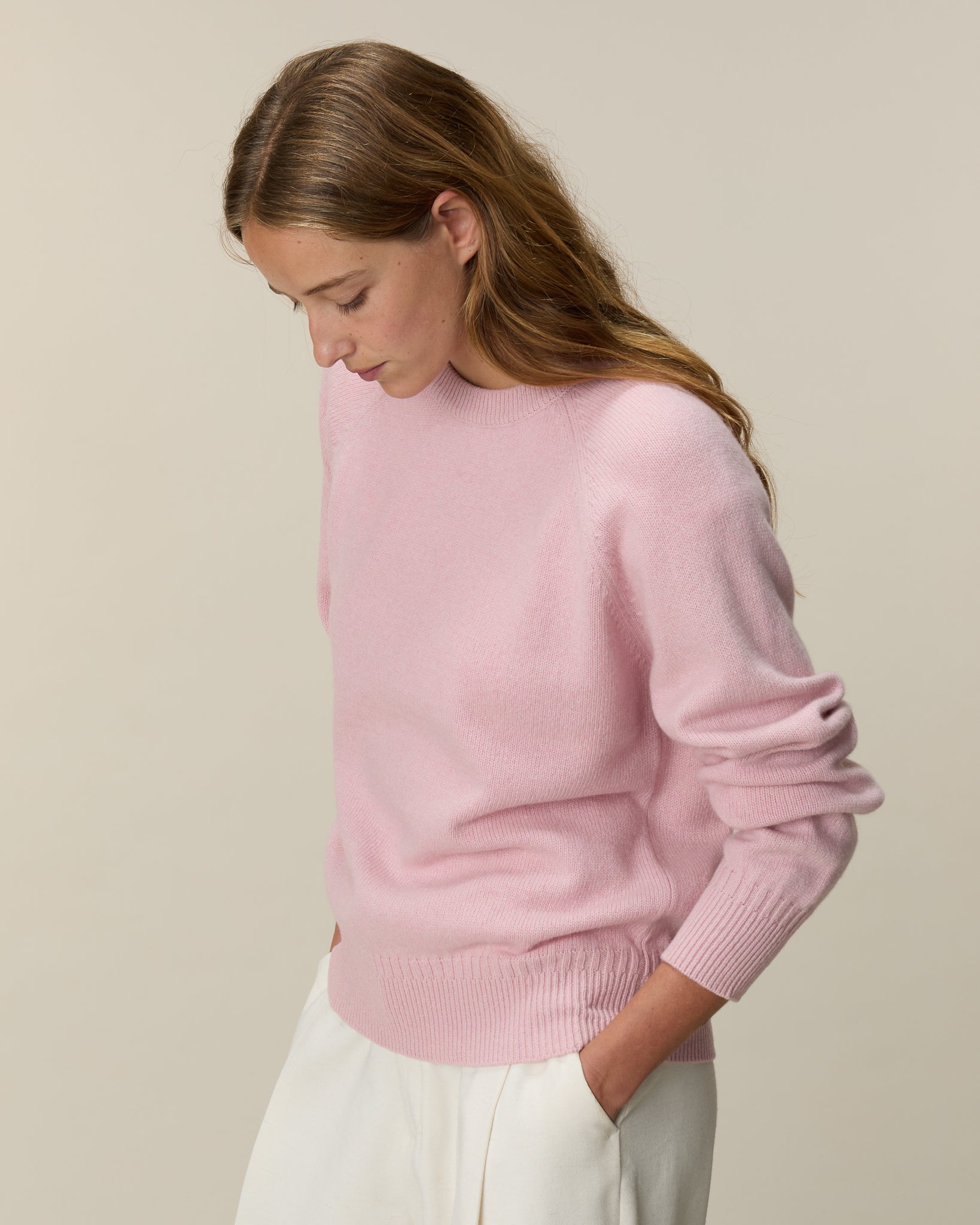 Women's Rose Crew Neck Cashmere Sweater