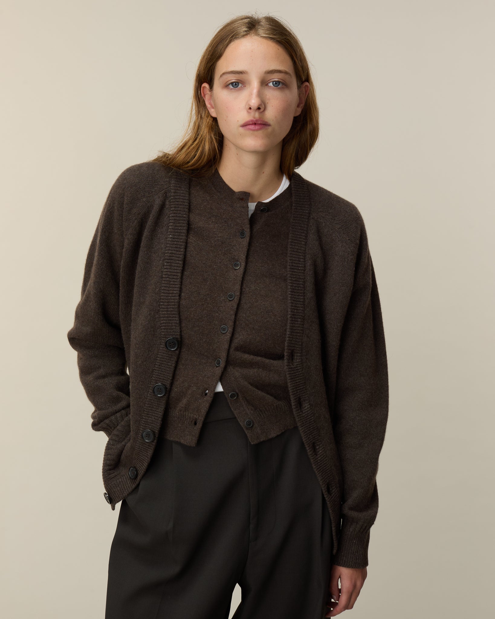 COTTON CASHMERE CLASSIC KNIT CARDIGAN迷い中 Marmotta Women's Cashmere Cardigan | Tricot
