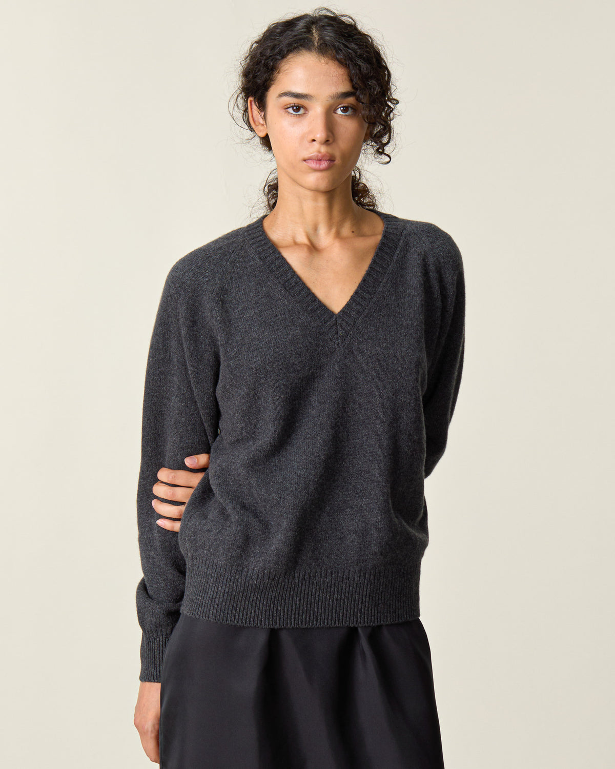 Col V en cachemire Gris foncé Femme