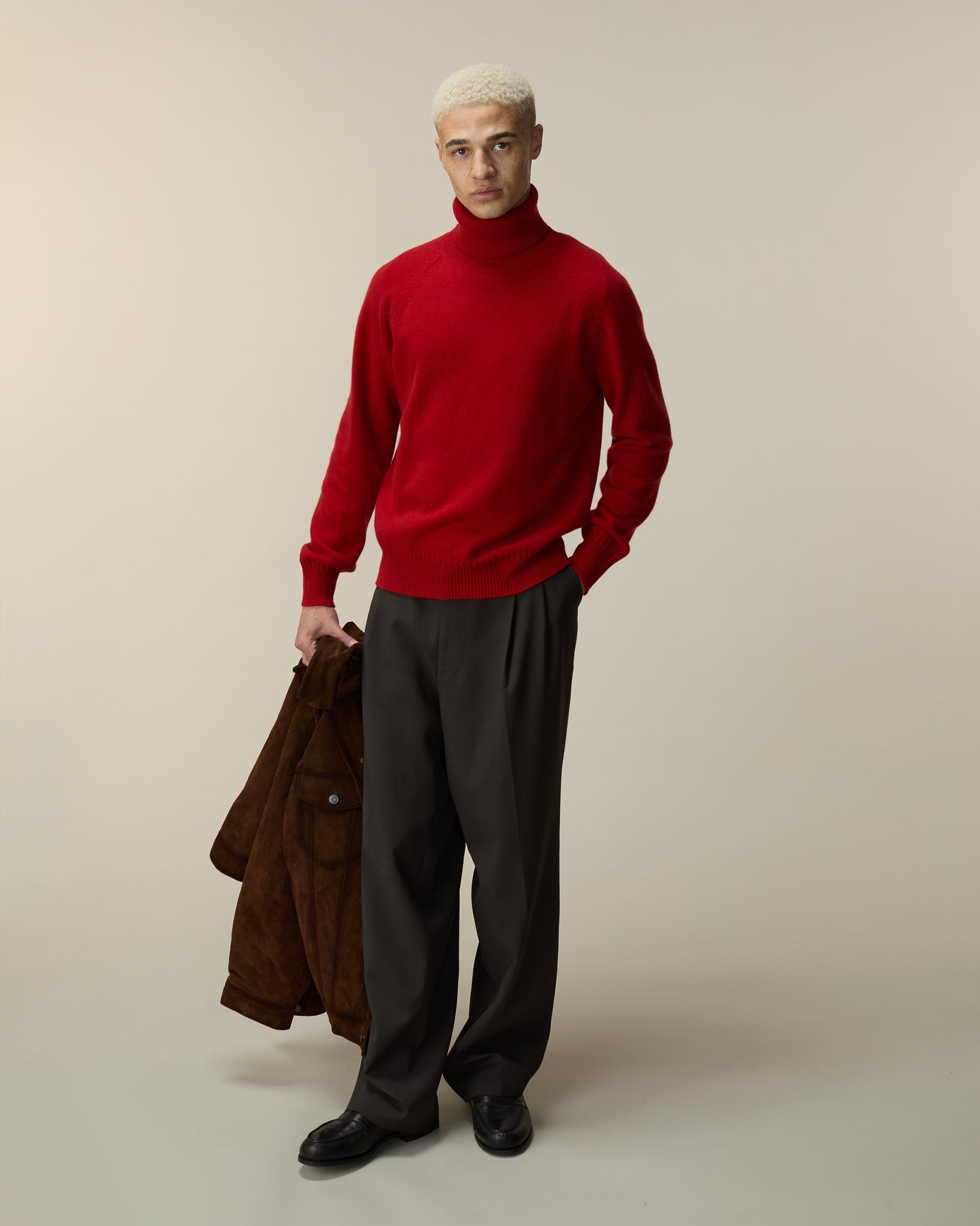 Men's Red cashmere turtleneck