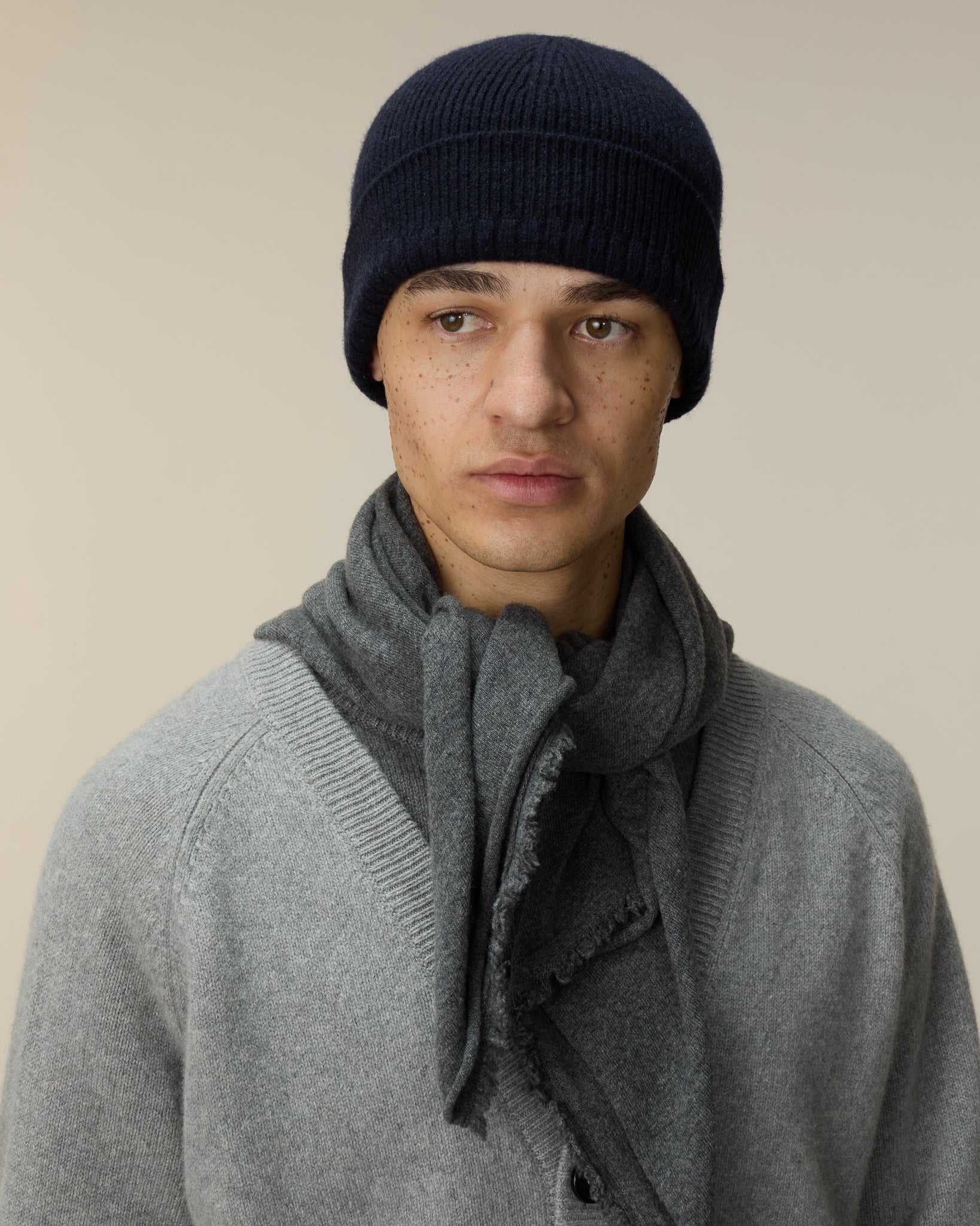 Bonnet en cachemire Marine Homme