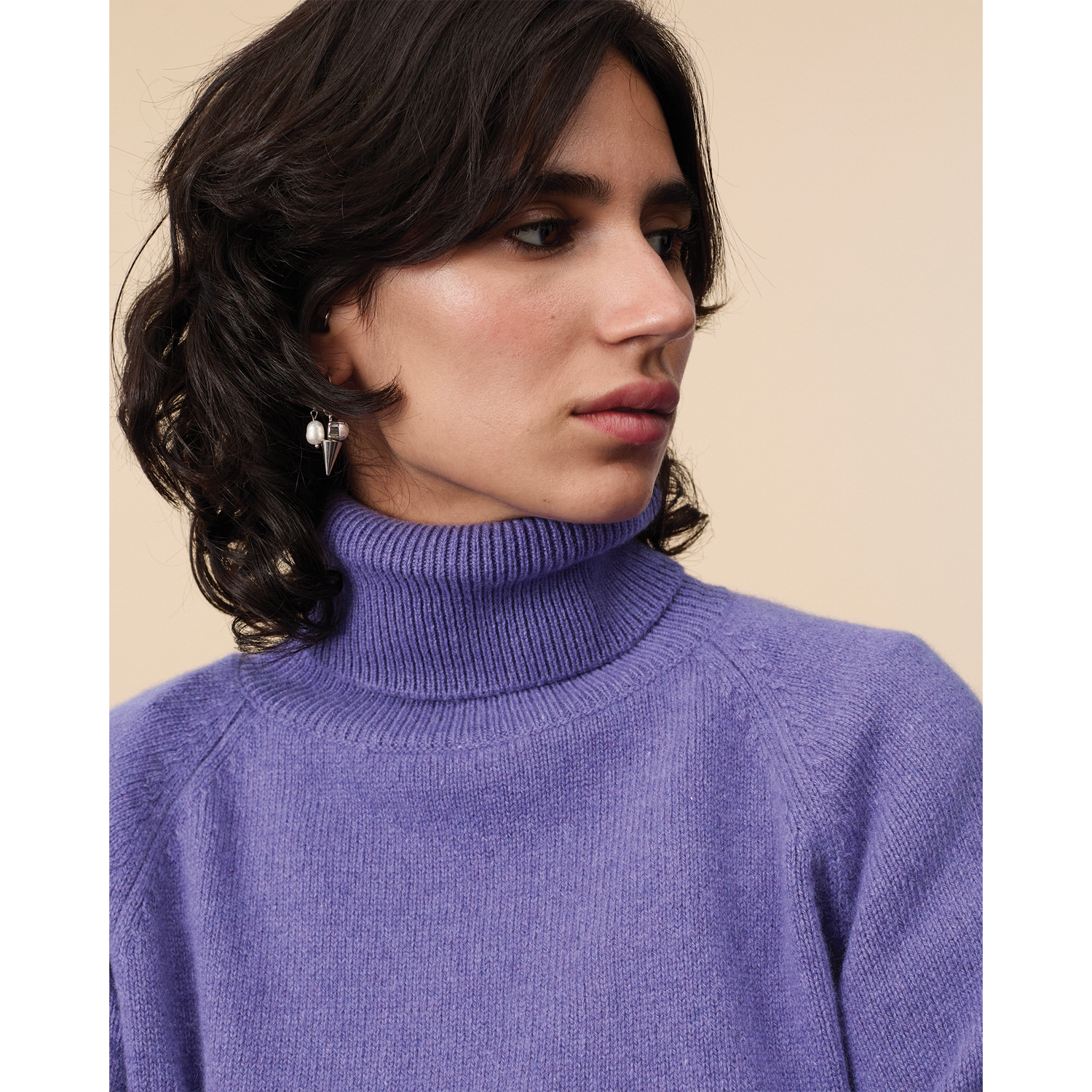 Women's Purple Cashmere turtleneck 