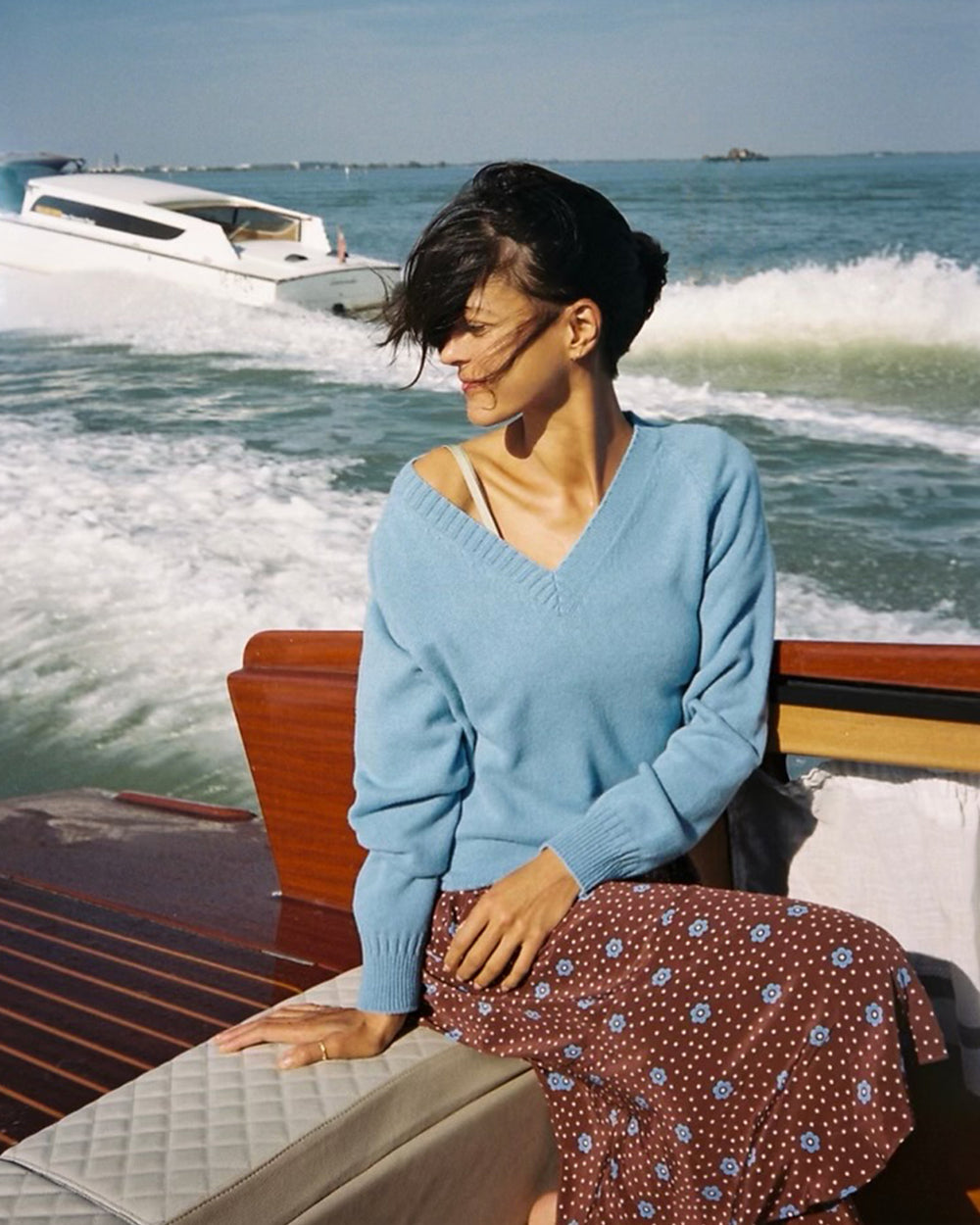 Col V en cachemire bleu Nina femme