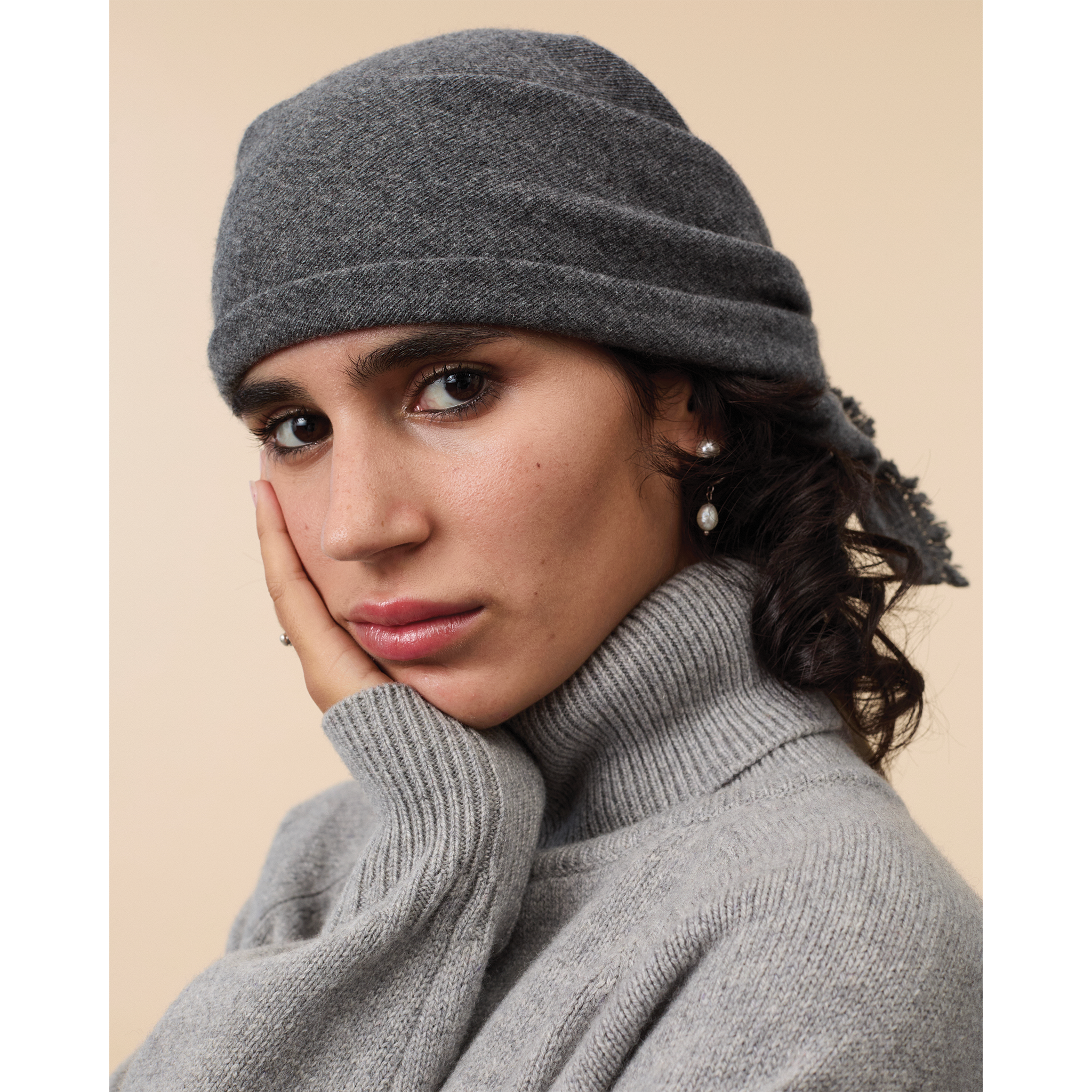 Women's Gray Cashmere turtleneck 