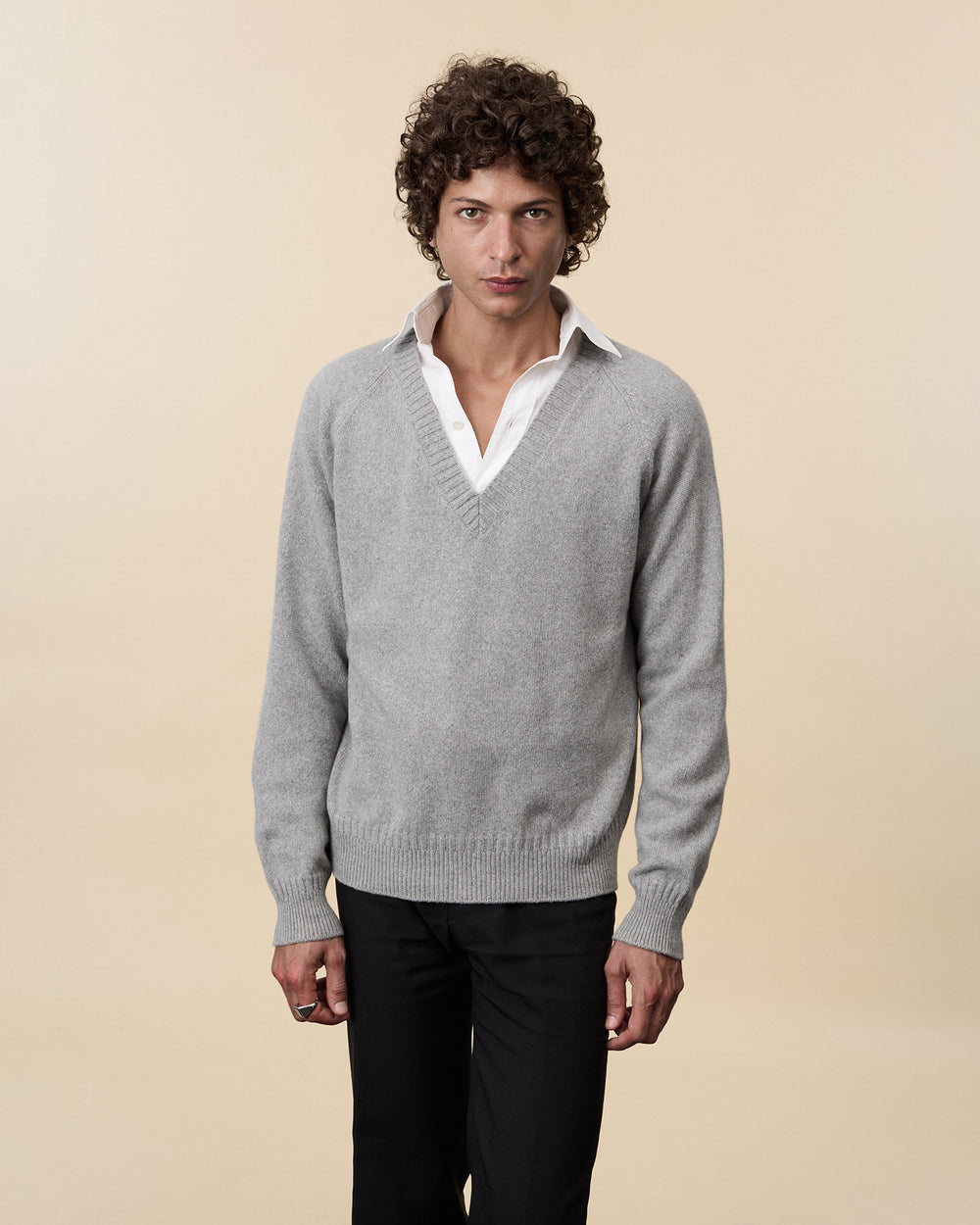 Men's gray Cashmere V-neck