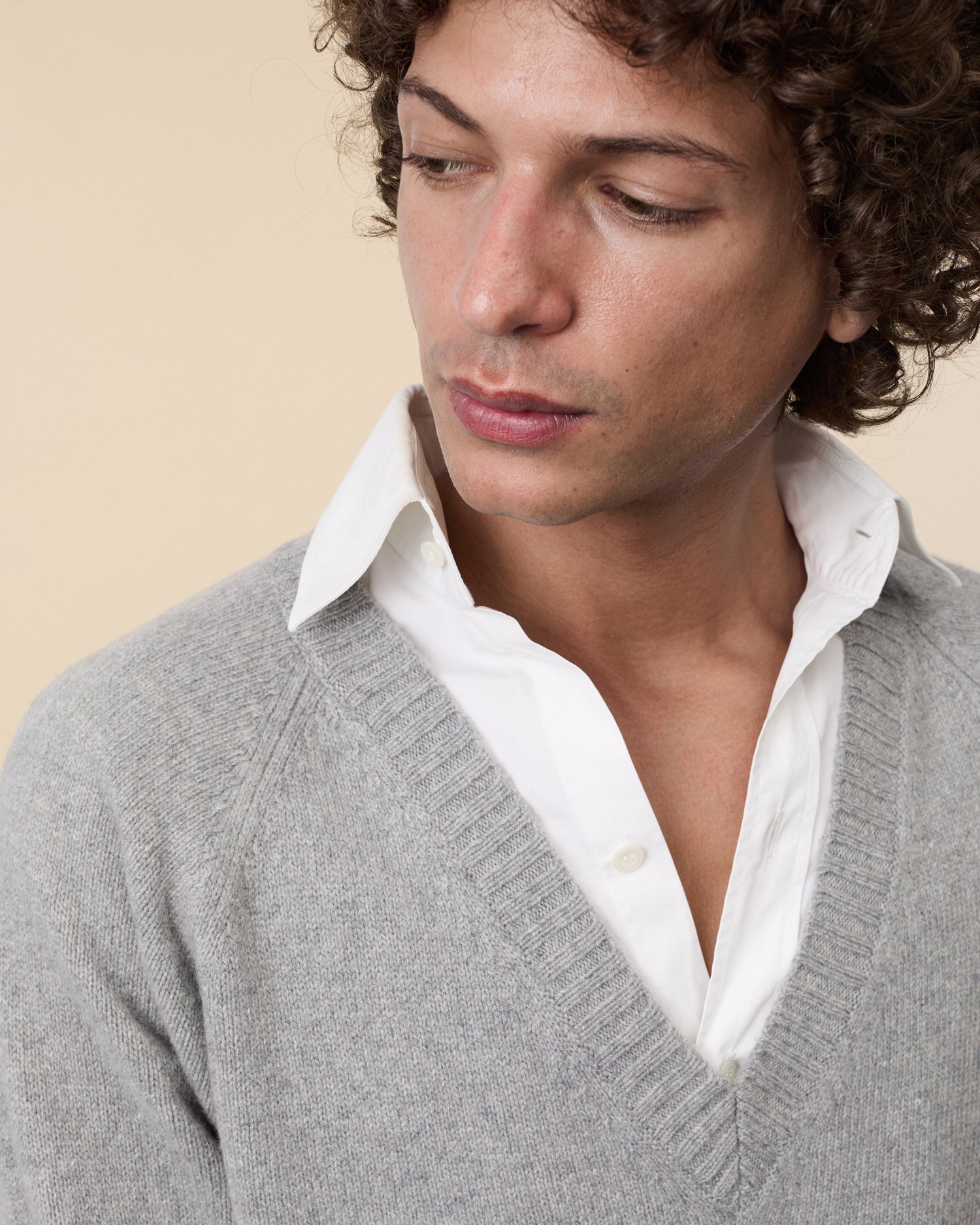 Men's gray Cashmere V-neck