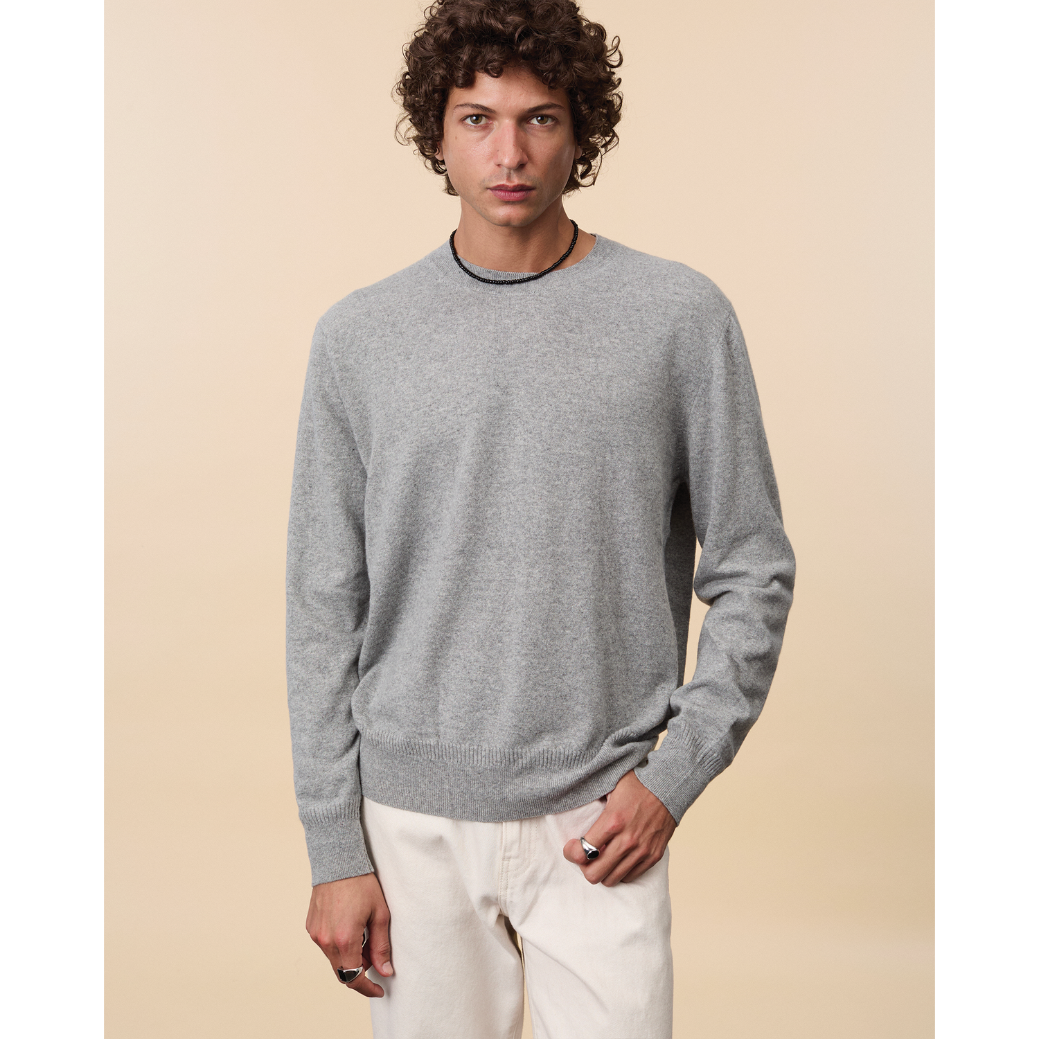 Light gray crewneck cashmere sweater for men