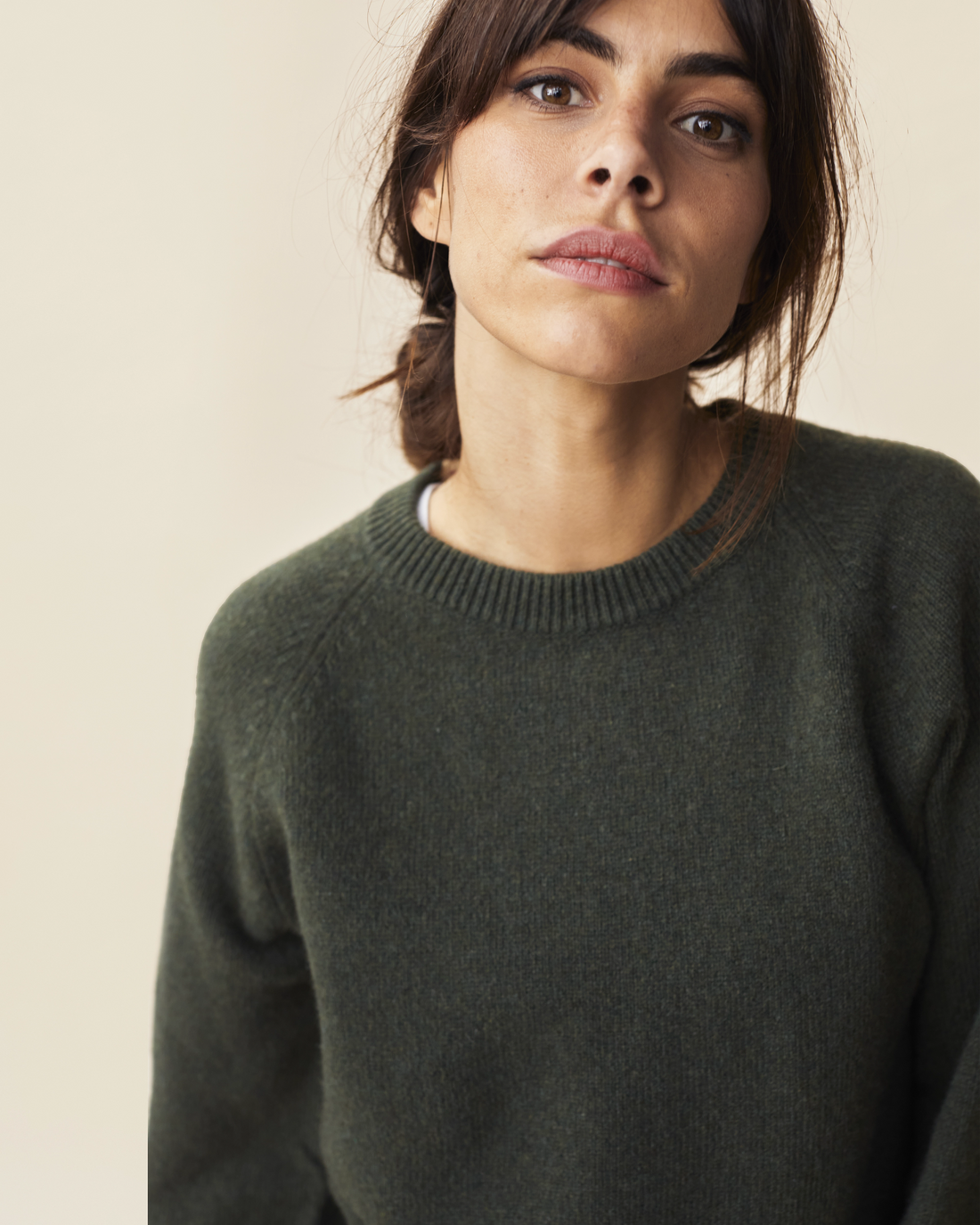 Women's Khaki Crewneck cashmere sweater