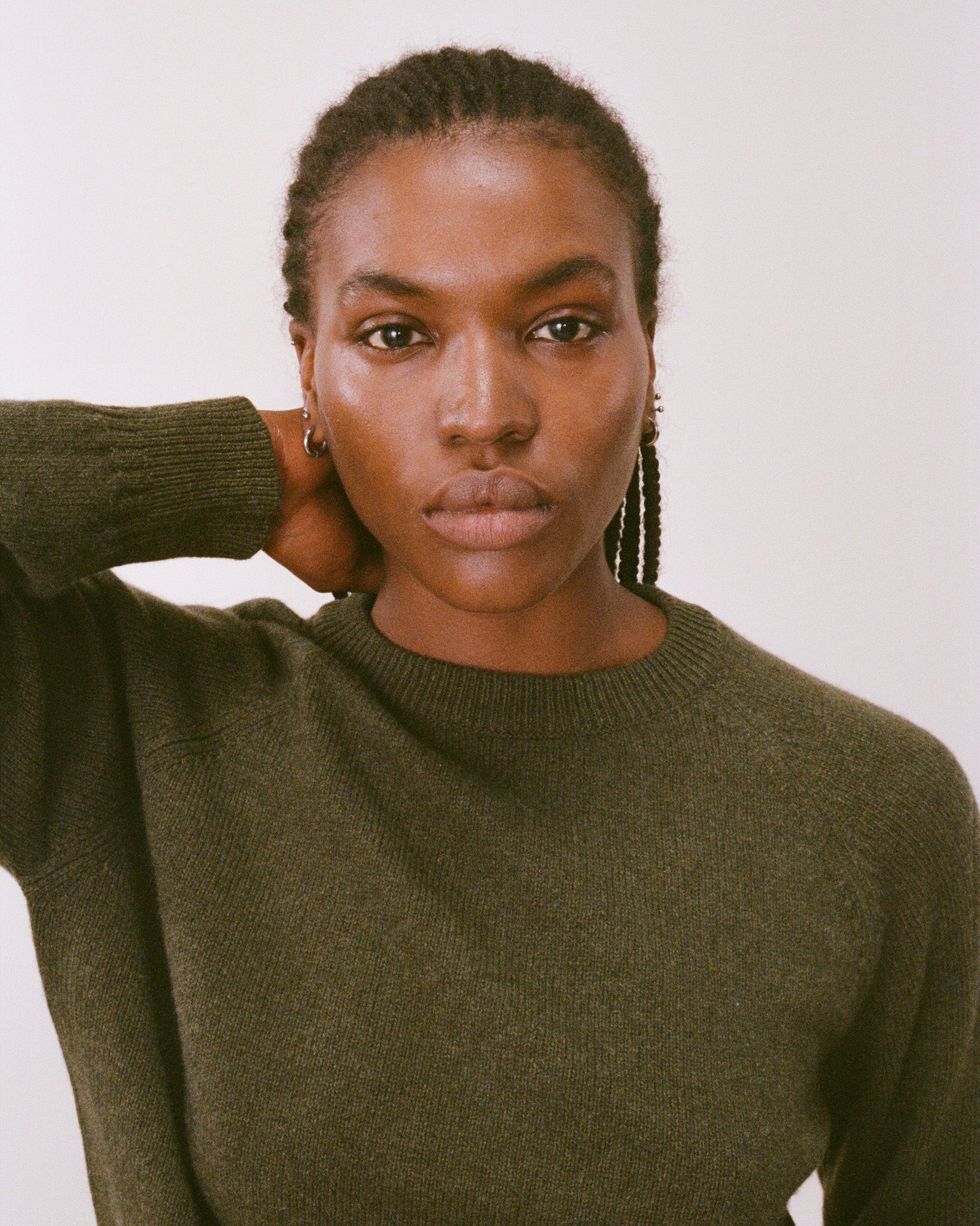 Women's Khaki Crewneck cashmere sweater