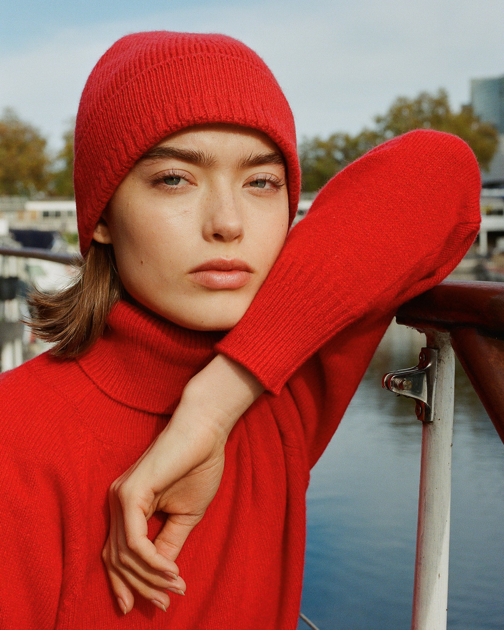Women's Red Cashmere hat